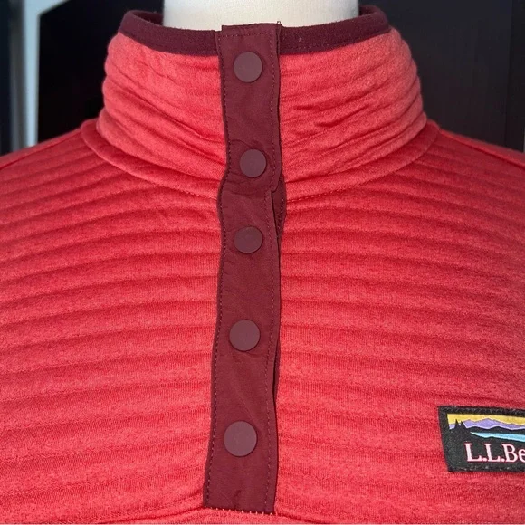 L.L. Bean Women’s AirLight Coral Quilted Snap Pullover – Medium Petite - Picture 5 of 11